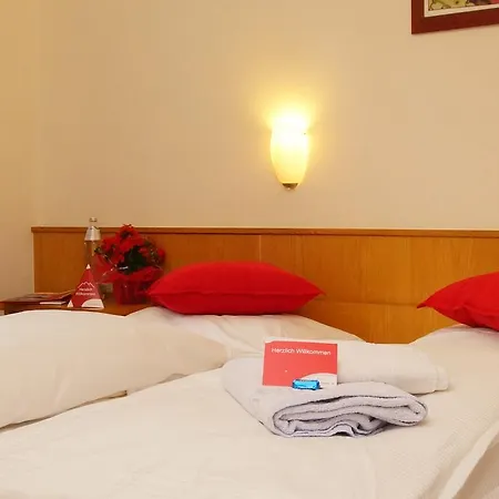 Отель Naturhotel Steiner Капрун